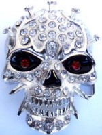  skull with nails in silver with stones